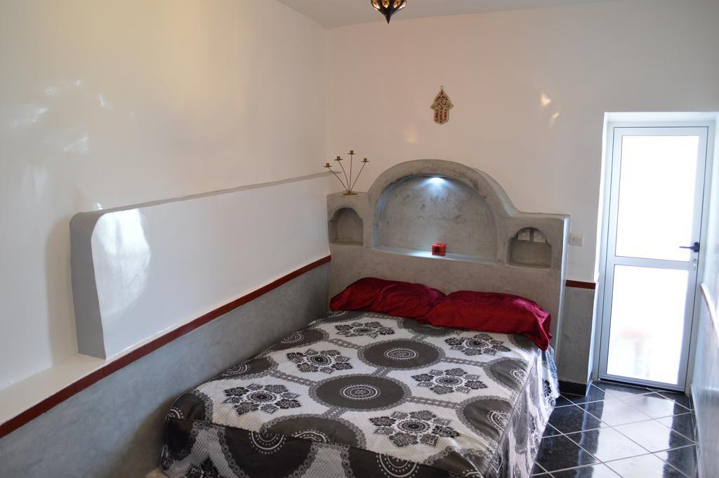 Auberge Le Jardin De La Source Aït Ben Ali Esterno foto