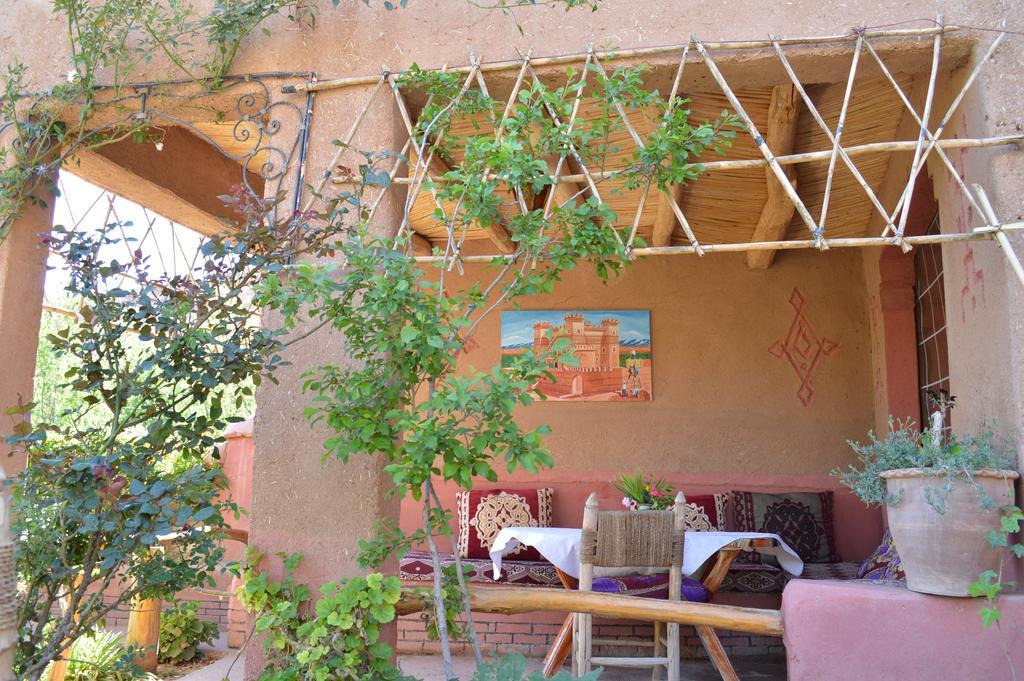 Auberge Le Jardin De La Source Aït Ben Ali Esterno foto