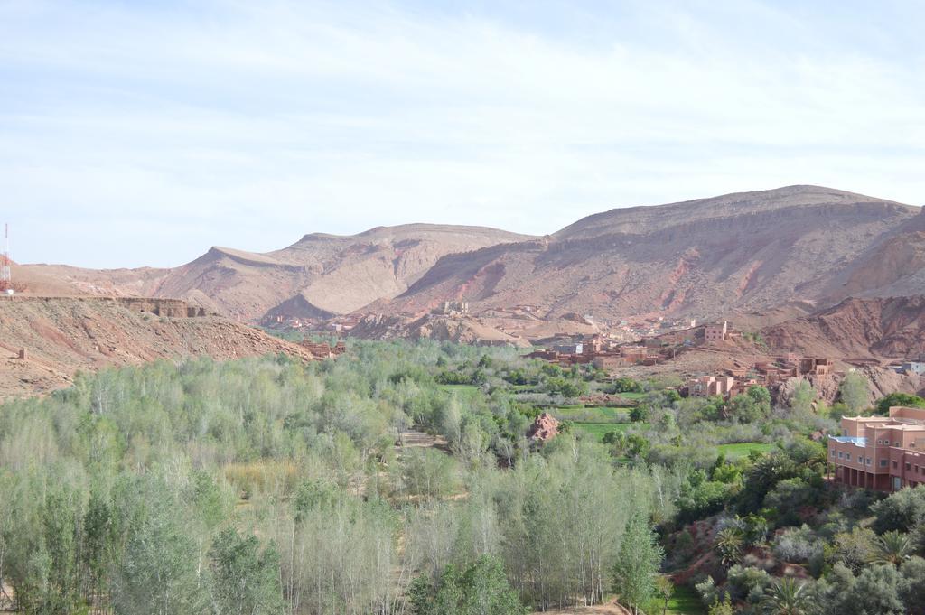 Auberge Le Jardin De La Source Aït Ben Ali Esterno foto