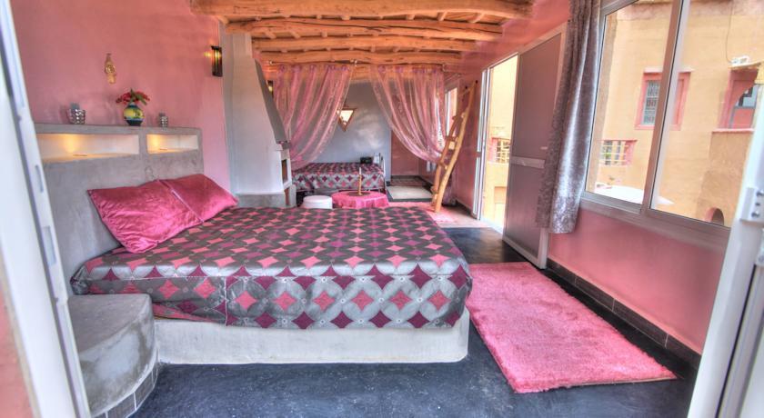 Auberge Le Jardin De La Source Aït Ben Ali Esterno foto