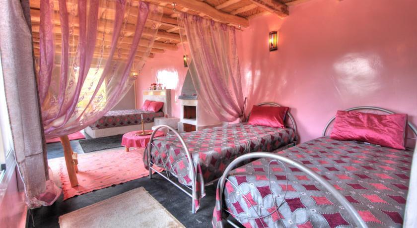 Auberge Le Jardin De La Source Aït Ben Ali Esterno foto