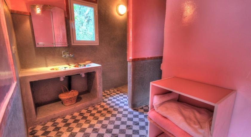 Auberge Le Jardin De La Source Aït Ben Ali Esterno foto